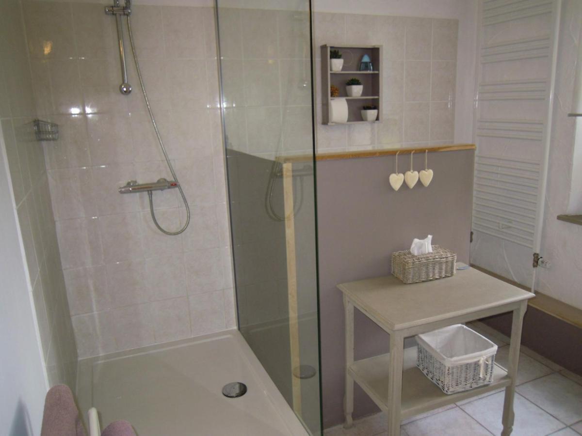 B&B Moulin De Revogne Beauraing Chambre photo